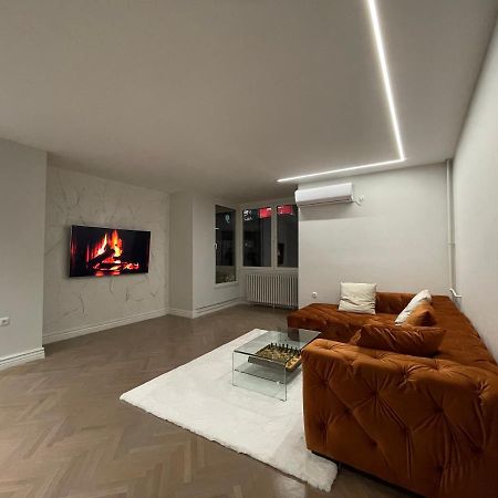 The Alchemist Luxury Apartment Skopje Exteriör bild